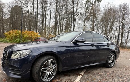 Mercedes-Benz E-Класс, 2019 год, 2 490 000 рублей, 17 фотография