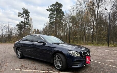 Mercedes-Benz E-Класс, 2019 год, 2 490 000 рублей, 24 фотография