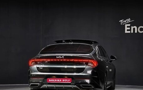 KIA K5, 2021 год, 2 300 000 рублей, 1 фотография