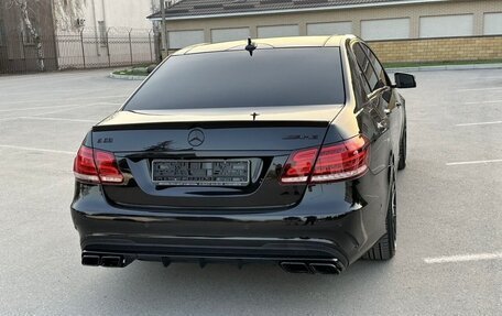 Mercedes-Benz E-Класс, 2014 год, 2 750 000 рублей, 3 фотография