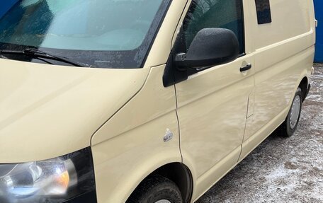 Volkswagen Transporter T5 рестайлинг, 2012 год, 1 100 000 рублей, 4 фотография