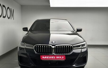 BMW 5 серия, 2020 год, 6 190 000 рублей, 2 фотография