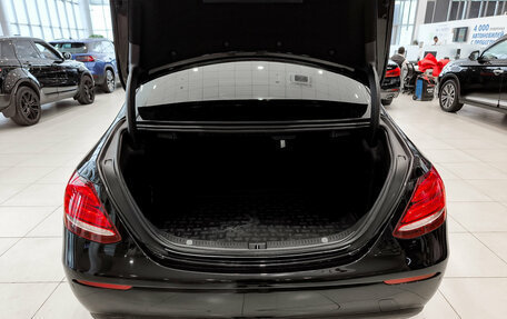 Mercedes-Benz E-Класс, 2018 год, 2 950 000 рублей, 12 фотография