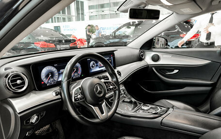 Mercedes-Benz E-Класс, 2018 год, 2 950 000 рублей, 20 фотография