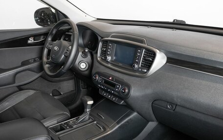 KIA Sorento III Prime рестайлинг, 2018 год, 2 190 600 рублей, 8 фотография