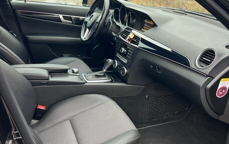 Mercedes-Benz C-Класс, 2012 год, 1 600 000 рублей, 7 фотография