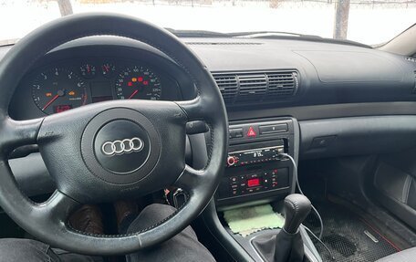 Audi A4, 2000 год, 260 000 рублей, 17 фотография