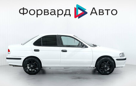 Nissan Sunny B15, 2000 год, 270 000 рублей, 8 фотография