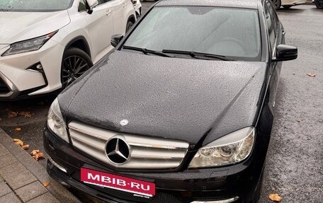 Mercedes-Benz C-Класс, 2010 год, 1 300 000 рублей, 8 фотография