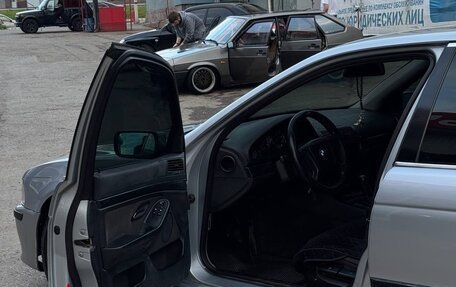 BMW 5 серия, 1996 год, 599 000 рублей, 3 фотография