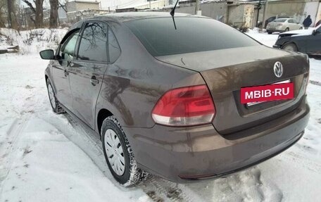 Volkswagen Polo VI (EU Market), 2015 год, 750 000 рублей, 2 фотография
