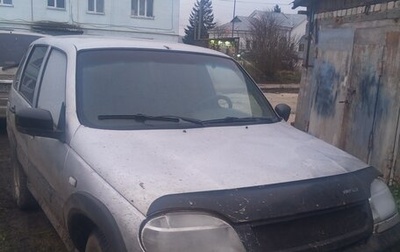 Chevrolet Niva I рестайлинг, 2003 год, 130 000 рублей, 1 фотография