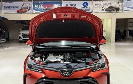 Toyota Corolla, 2021 год, 1 590 000 рублей, 5 фотография