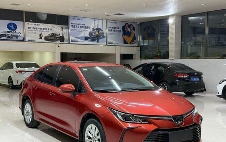 Toyota Corolla, 2021 год, 1 590 000 рублей, 2 фотография