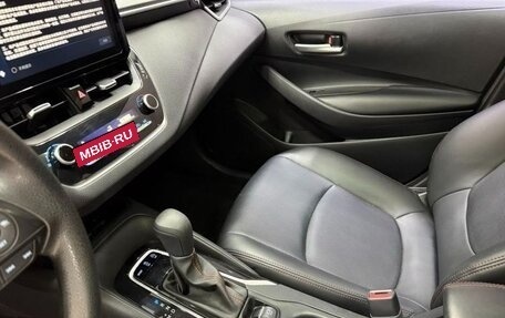 Toyota Corolla, 2021 год, 1 590 000 рублей, 4 фотография