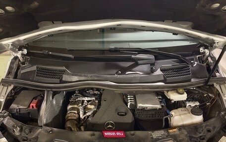 Mercedes-Benz V-Класс, 2022 год, 8 100 000 рублей, 16 фотография