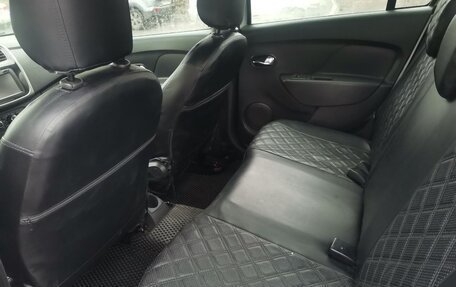 Renault Logan II, 2016 год, 530 000 рублей, 9 фотография