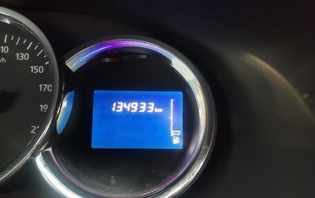 Renault Logan II, 2016 год, 530 000 рублей, 15 фотография