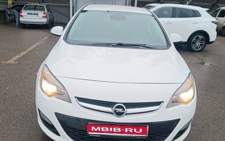 Opel Astra J, 2013 год, 840 000 рублей, 1 фотография
