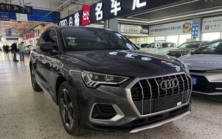 Audi Q3, 2021 год, 2 700 000 рублей, 2 фотография