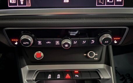 Audi Q3, 2021 год, 2 700 000 рублей, 10 фотография