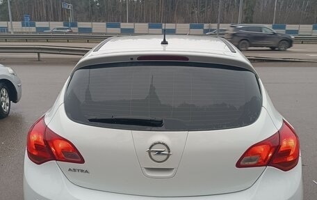 Opel Astra J, 2013 год, 840 000 рублей, 4 фотография