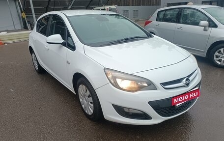 Opel Astra J, 2013 год, 840 000 рублей, 3 фотография