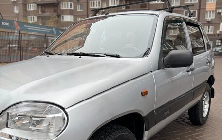 Chevrolet Niva I рестайлинг, 2004 год, 360 000 рублей, 10 фотография