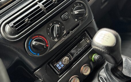 Chevrolet Niva I рестайлинг, 2004 год, 360 000 рублей, 28 фотография