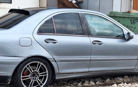 Mercedes-Benz C-Класс, 2000 год, 520 000 рублей, 4 фотография