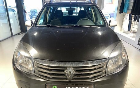 Renault Sandero I, 2014 год, 820 000 рублей, 3 фотография