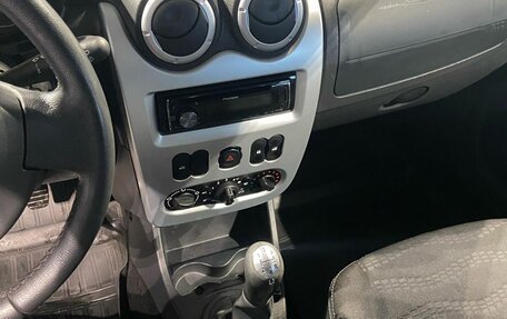 Renault Sandero I, 2014 год, 820 000 рублей, 15 фотография