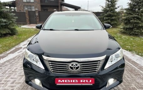 Toyota Camry, 2014 год, 3 фотография