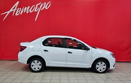 Renault Logan II, 2018 год, 700 000 рублей, 6 фотография