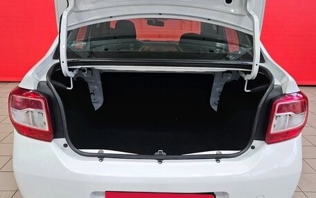 Renault Logan II, 2018 год, 700 000 рублей, 15 фотография