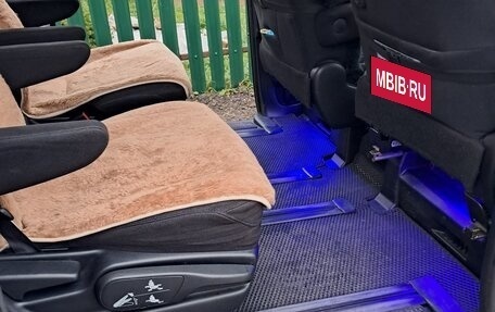 Toyota Voxy III, 2014 год, 2 000 000 рублей, 10 фотография