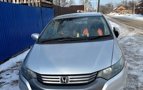 Honda Insight II рестайлинг, 2009 год, 650 000 рублей, 1 фотография
