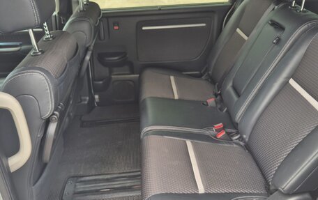 Honda Stepwgn IV, 2015 год, 2 000 000 рублей, 14 фотография