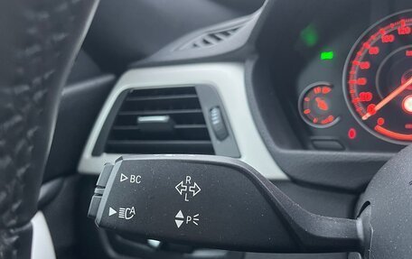 BMW 3 серия, 2018 год, 2 650 000 рублей, 18 фотография