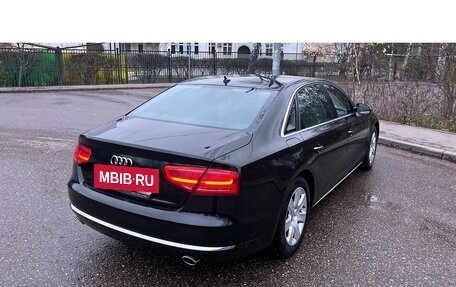 Audi A8, 2012 год, 1 500 000 рублей, 7 фотография