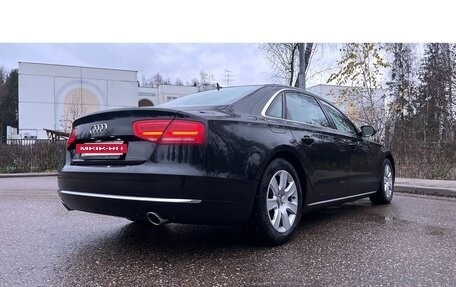 Audi A8, 2012 год, 1 500 000 рублей, 8 фотография