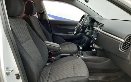 KIA Rio IV, 2019 год, 1 345 000 рублей, 11 фотография