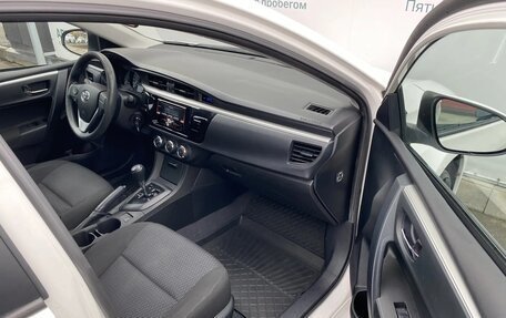 Toyota Corolla, 2013 год, 1 500 000 рублей, 10 фотография