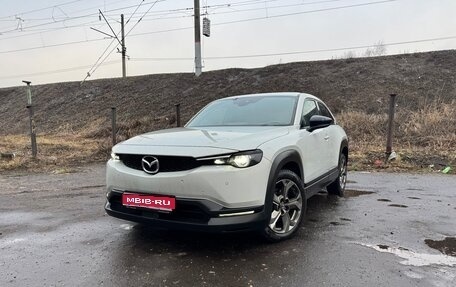 Mazda MX-30, 2020 год, 2 300 000 рублей, 1 фотография