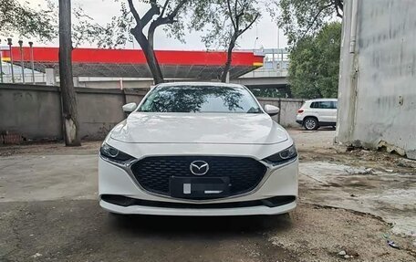 Mazda 3, 2021 год, 1 850 000 рублей, 2 фотография