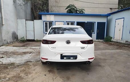 Mazda 3, 2021 год, 1 850 000 рублей, 5 фотография