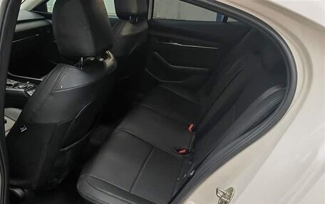 Mazda 3, 2021 год, 1 850 000 рублей, 9 фотография