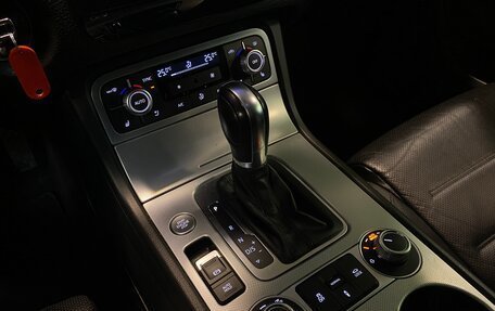 Volkswagen Touareg III, 2015 год, 2 629 000 рублей, 15 фотография