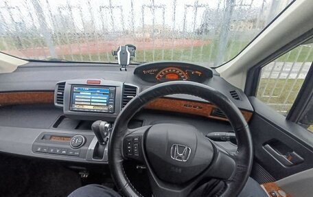 Honda Freed I, 2008 год, 1 350 000 рублей, 5 фотография