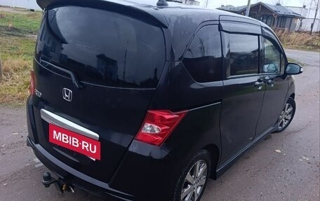 Honda Freed I, 2008 год, 1 350 000 рублей, 6 фотография